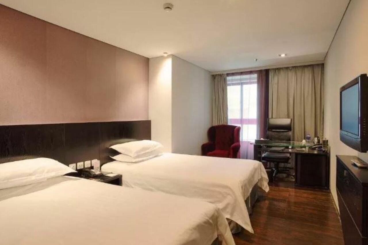 Fx Hotel Xujiahui - Shanghai Stadium Branch المظهر الخارجي الصورة