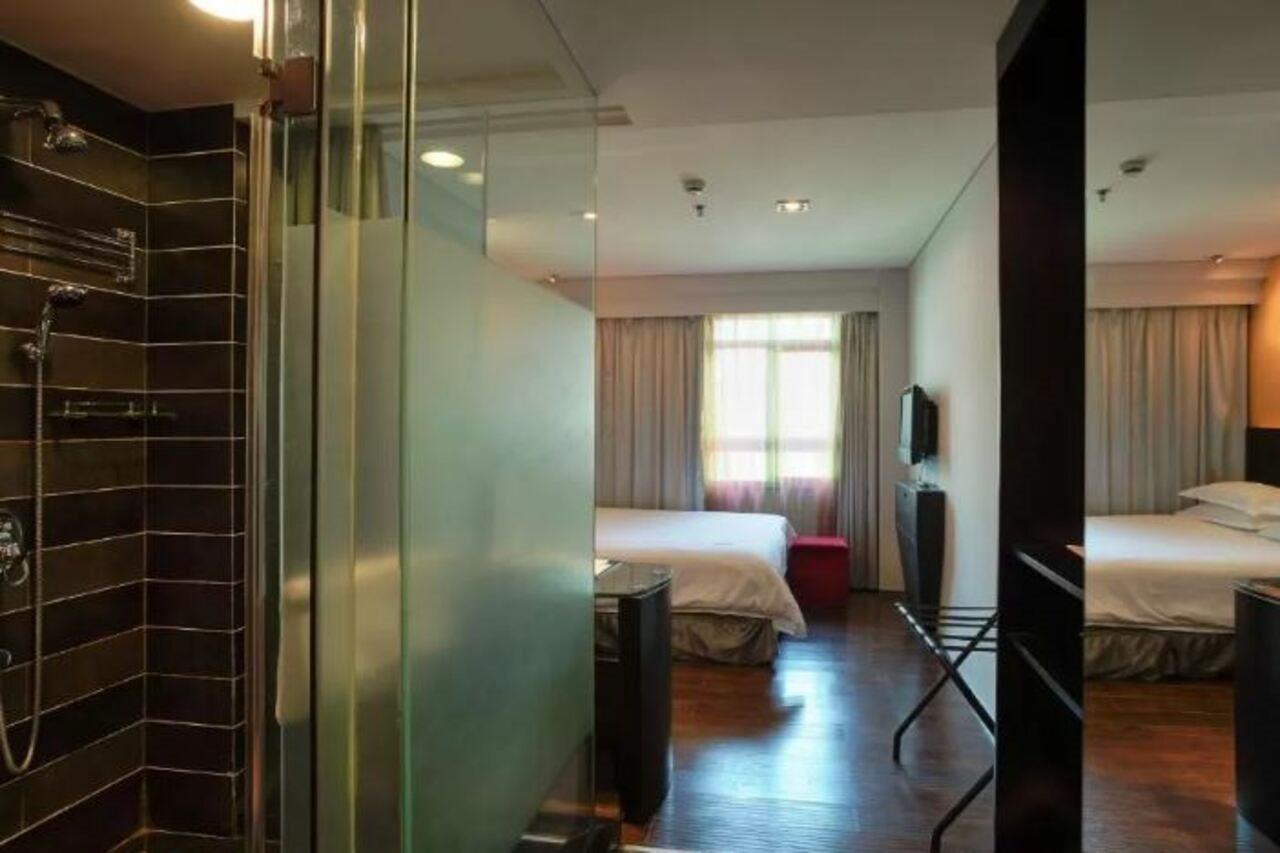 Fx Hotel Xujiahui - Shanghai Stadium Branch المظهر الخارجي الصورة