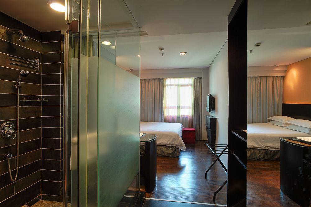 Fx Hotel Xujiahui - Shanghai Stadium Branch المظهر الخارجي الصورة
