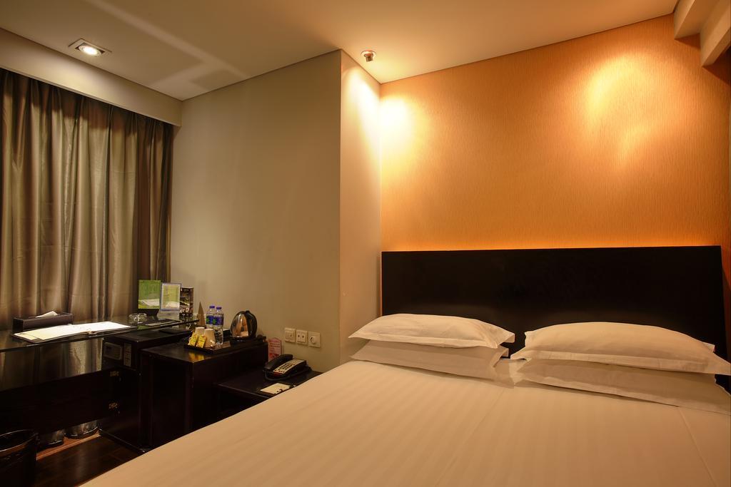 Fx Hotel Xujiahui - Shanghai Stadium Branch المظهر الخارجي الصورة