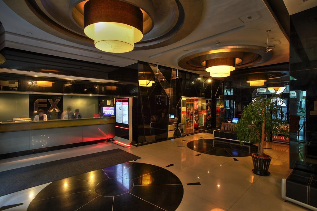 Fx Hotel Xujiahui - Shanghai Stadium Branch المظهر الخارجي الصورة
