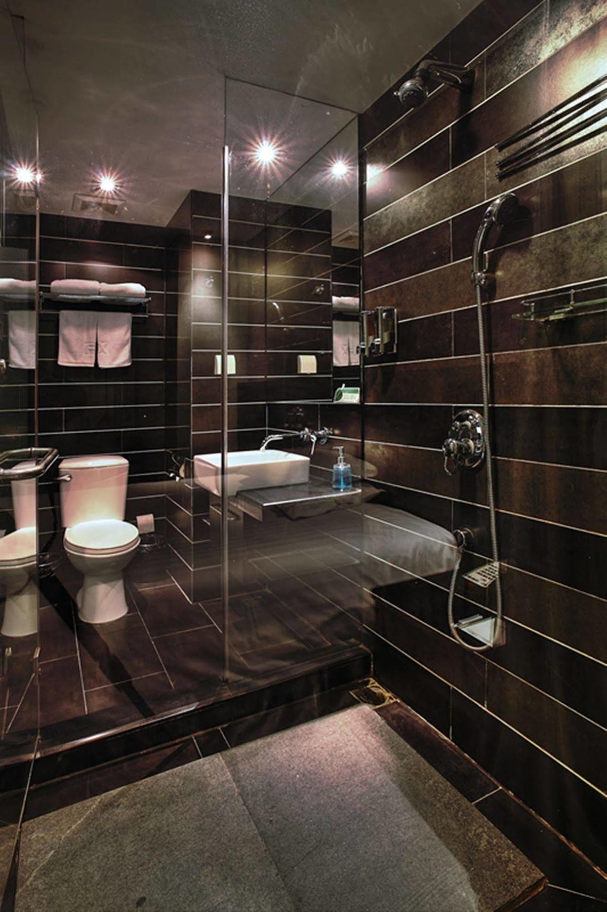 Fx Hotel Xujiahui - Shanghai Stadium Branch المظهر الخارجي الصورة